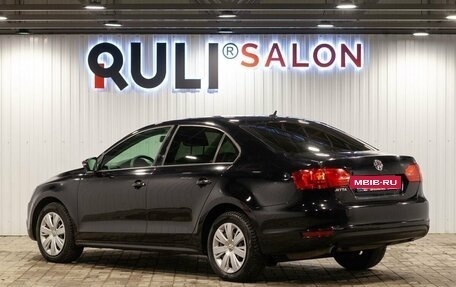 Volkswagen Jetta VI, 2013 год, 995 000 рублей, 8 фотография