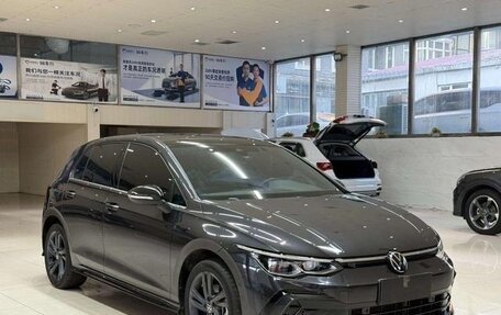 Volkswagen Golf VIII, 2022 год, 1 750 000 рублей, 3 фотография