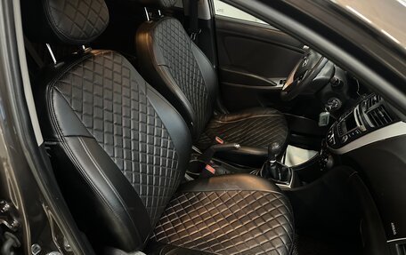 Hyundai Solaris II рестайлинг, 2015 год, 884 000 рублей, 31 фотография