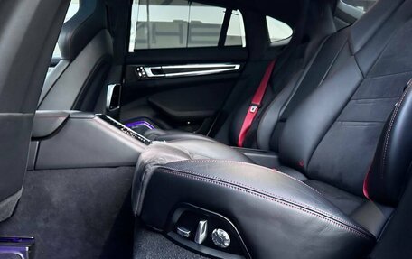 Porsche Panamera II рестайлинг, 2020 год, 13 000 000 рублей, 23 фотография