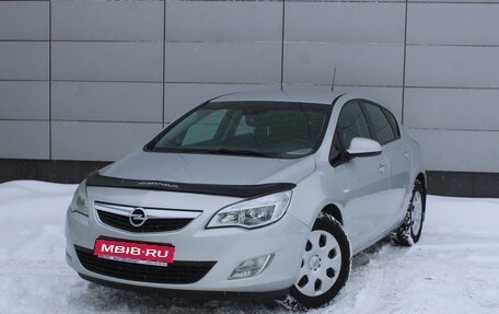 Opel Astra J, 2012 год, 612 000 рублей, 1 фотография
