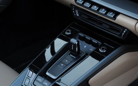 Porsche 911, 2023 год, 14 180 000 рублей, 17 фотография