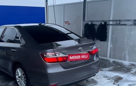 Toyota Camry, 2015 год, 2 350 000 рублей, 3 фотография