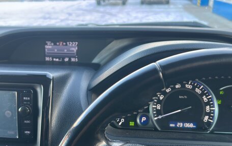 Toyota Esquire I, 2016 год, 2 050 000 рублей, 8 фотография