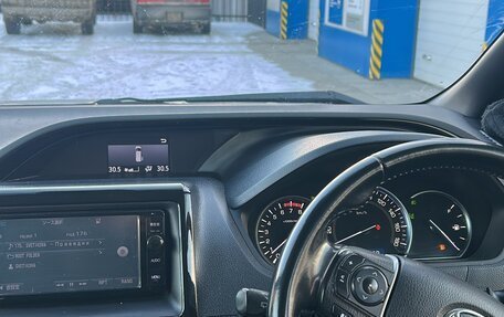 Toyota Esquire I, 2016 год, 2 050 000 рублей, 7 фотография