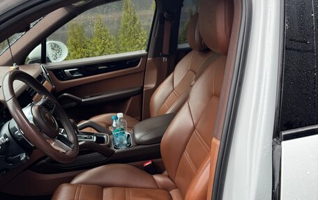 Porsche Cayenne III, 2019 год, 5 850 000 рублей, 6 фотография