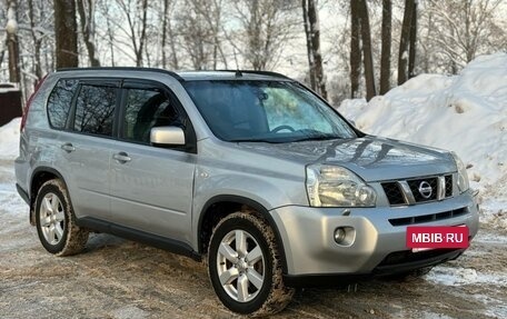Nissan X-Trail, 2010 год, 890 000 рублей, 2 фотография
