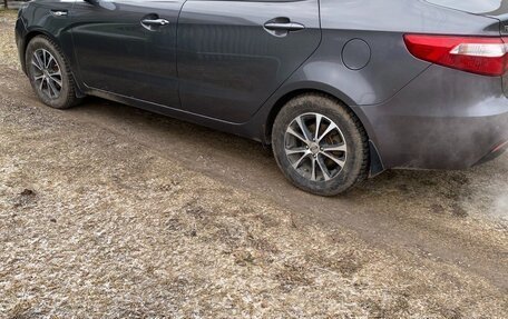 KIA Rio III рестайлинг, 2014 год, 800 000 рублей, 2 фотография