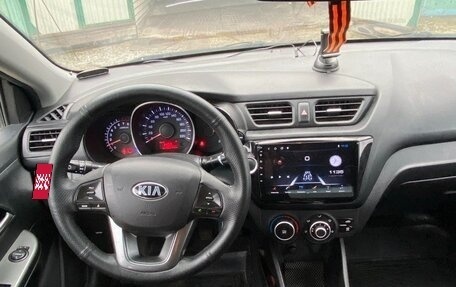 KIA Rio III рестайлинг, 2014 год, 800 000 рублей, 3 фотография
