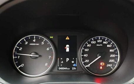 Mitsubishi Outlander III рестайлинг 3, 2021 год, 2 000 000 рублей, 10 фотография