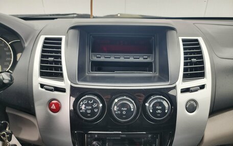 Mitsubishi Pajero Sport II рестайлинг, 2010 год, 1 530 000 рублей, 17 фотография