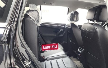 Volkswagen Tiguan II, 2023 год, 3 100 000 рублей, 10 фотография