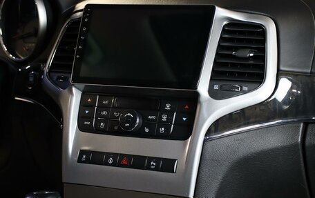 Jeep Grand Cherokee, 2012 год, 1 499 000 рублей, 13 фотография