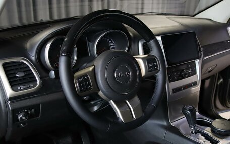 Jeep Grand Cherokee, 2012 год, 1 499 000 рублей, 12 фотография