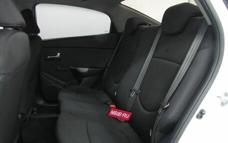 KIA Rio III рестайлинг, 2016 год, 900 000 рублей, 13 фотография