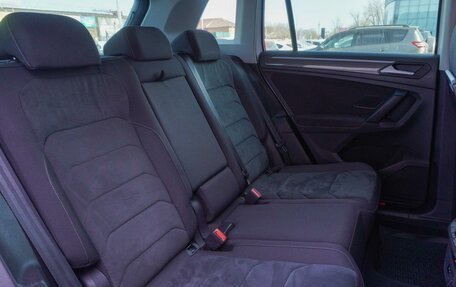 Volkswagen Tiguan II, 2020 год, 2 373 000 рублей, 15 фотография