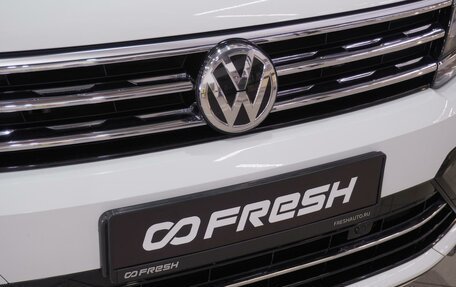 Volkswagen Tiguan II, 2020 год, 2 373 000 рублей, 12 фотография