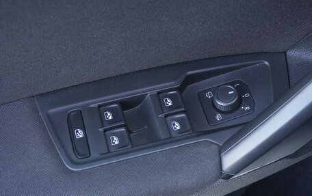 Volkswagen Tiguan II, 2020 год, 2 373 000 рублей, 27 фотография