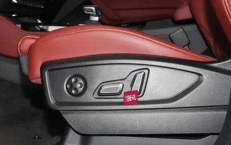 Audi Q5, 2025 год, 4 900 000 рублей, 17 фотография