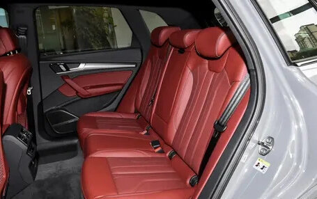 Audi Q5, 2025 год, 4 900 000 рублей, 26 фотография
