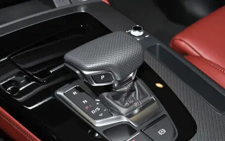 Audi Q5, 2025 год, 4 900 000 рублей, 24 фотография