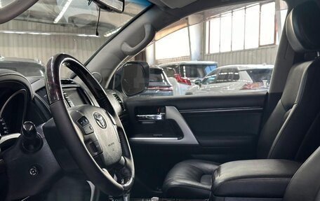 Toyota Land Cruiser 200, 2012 год, 3 500 000 рублей, 10 фотография