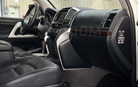 Toyota Land Cruiser 200, 2012 год, 3 500 000 рублей, 14 фотография