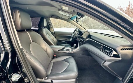 Toyota Camry, 2021 год, 2 630 000 рублей, 7 фотография