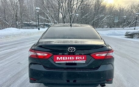 Toyota Camry, 2021 год, 2 630 000 рублей, 13 фотография