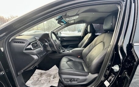 Toyota Camry, 2021 год, 2 630 000 рублей, 5 фотография