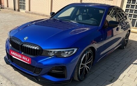 BMW 3 серия, 2019 год, 3 700 000 рублей, 3 фотография