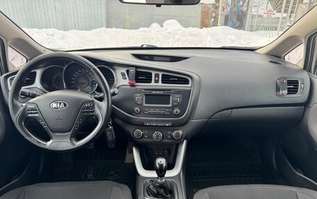 KIA cee'd III, 2013 год, 940 000 рублей, 20 фотография