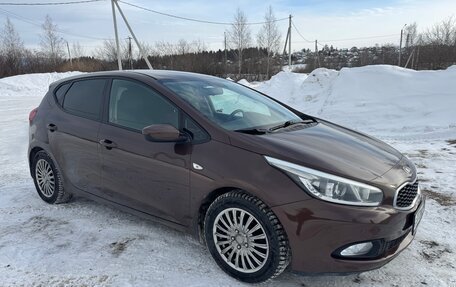 KIA cee'd III, 2013 год, 940 000 рублей, 10 фотография