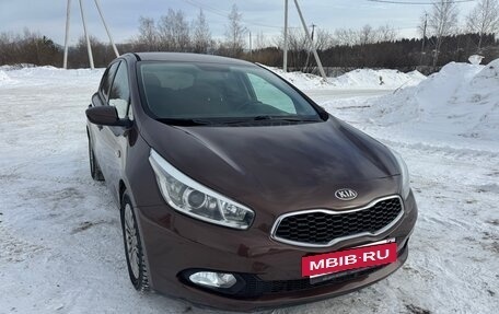KIA cee'd III, 2013 год, 940 000 рублей, 11 фотография