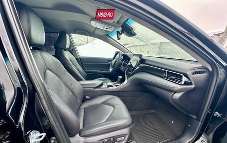 Toyota Camry, 2021 год, 2 950 000 рублей, 4 фотография