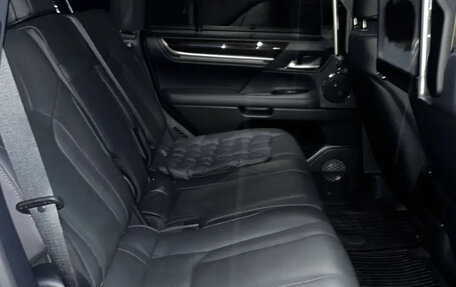 Lexus LX III, 2019 год, 18 000 000 рублей, 7 фотография