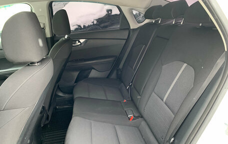 KIA Cerato IV, 2021 год, 1 749 000 рублей, 21 фотография