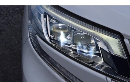 Toyota Noah III, 2017 год, 2 110 000 рублей, 10 фотография