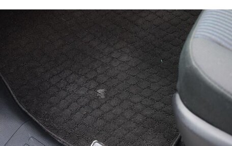 Toyota Noah III, 2017 год, 2 110 000 рублей, 13 фотография