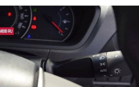 Toyota Noah III, 2017 год, 2 110 000 рублей, 22 фотография