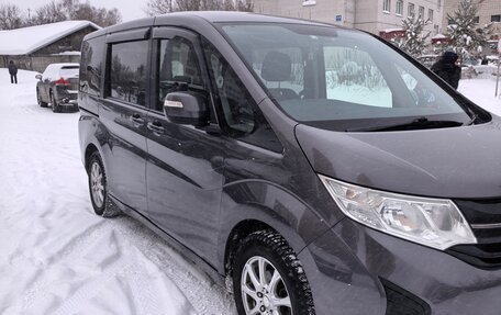 Honda Stepwgn IV, 2015 год, 1 550 000 рублей, 3 фотография