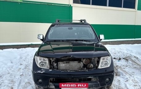 Nissan Navara (Frontier), 2007 год, 395 000 рублей, 3 фотография