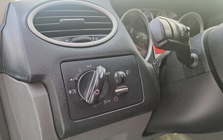 Ford Focus II рестайлинг, 2008 год, 525 000 рублей, 14 фотография