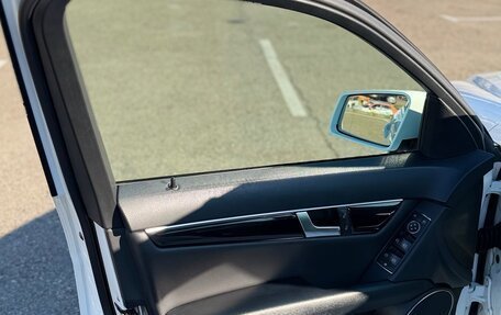 Mercedes-Benz C-Класс, 2013 год, 2 000 000 рублей, 9 фотография