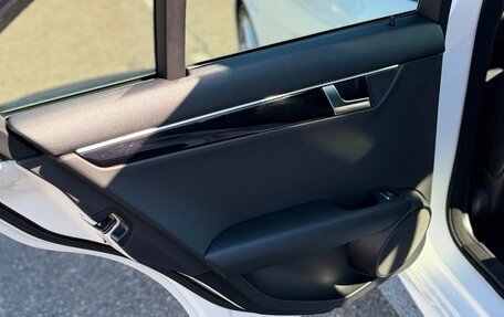 Mercedes-Benz C-Класс, 2013 год, 2 000 000 рублей, 14 фотография