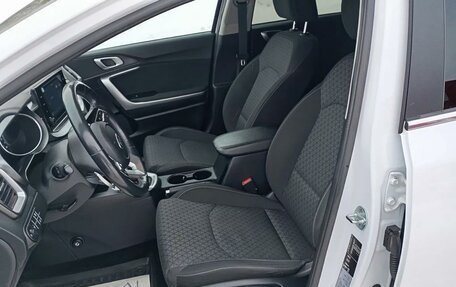 KIA cee'd III, 2021 год, 2 100 000 рублей, 10 фотография