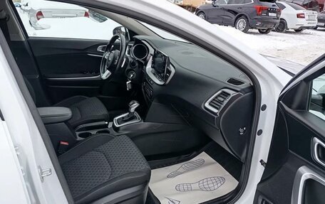 KIA cee'd III, 2021 год, 2 100 000 рублей, 14 фотография