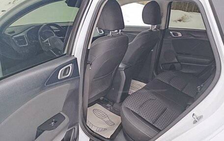 KIA cee'd III, 2021 год, 2 100 000 рублей, 16 фотография