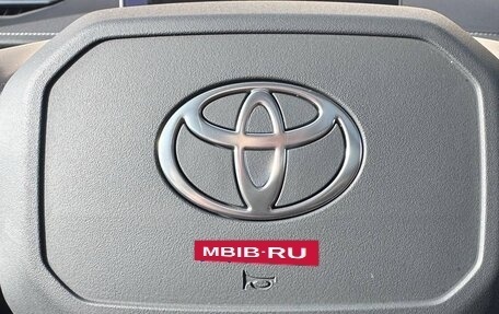 Toyota RAV4, 2026 год, 4 790 000 рублей, 9 фотография