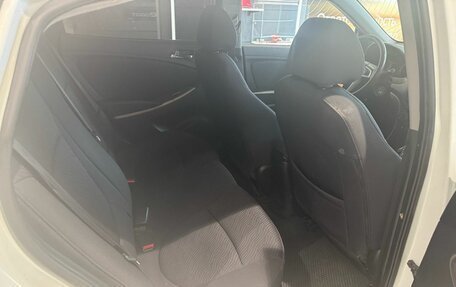 Hyundai Solaris II рестайлинг, 2012 год, 499 000 рублей, 14 фотография